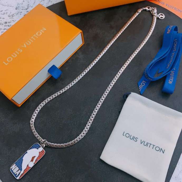 Picture of LV Necklace _SKULVnecklace02cly8212311
